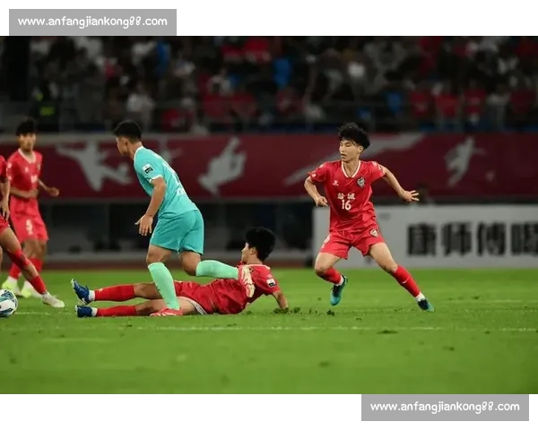 苏超惊现蚌埠回旋！复刻大帝绝学，名场面点燃绿茵场